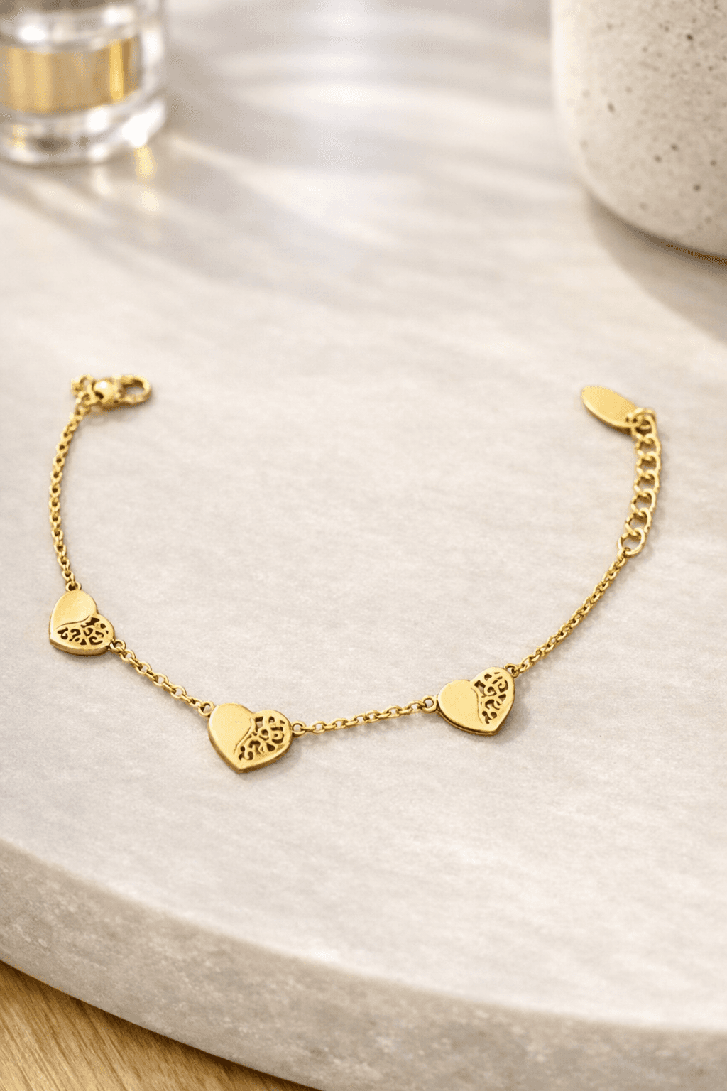 Fine Chain Hearts Charm Bracelet Tarnish Free thumbnail 1