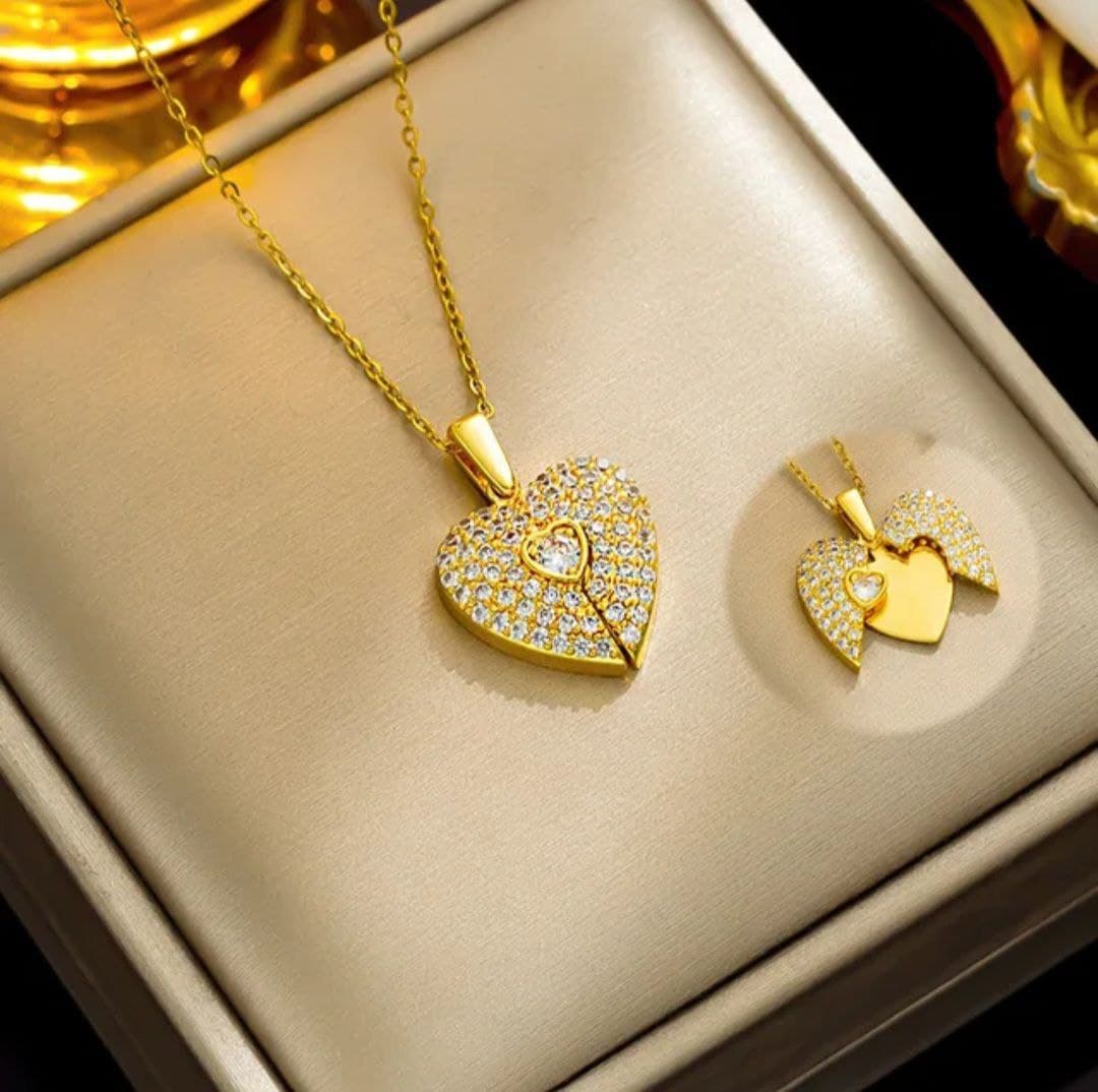 Stainless Steel Gold -Pendant Necklace Openable Heart Necklace thumbnail 1
